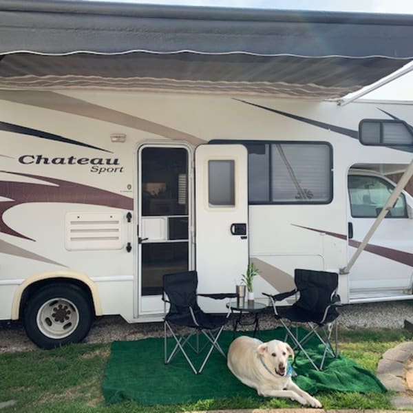 2008 Thor Chateau Class C available for rent in Corinth, Texas