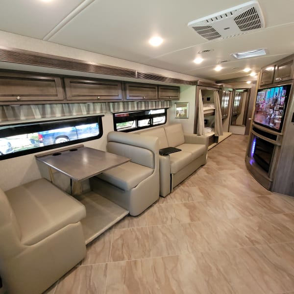 2019 Winnebago Forza Class A available for rent in Morriston, Florida