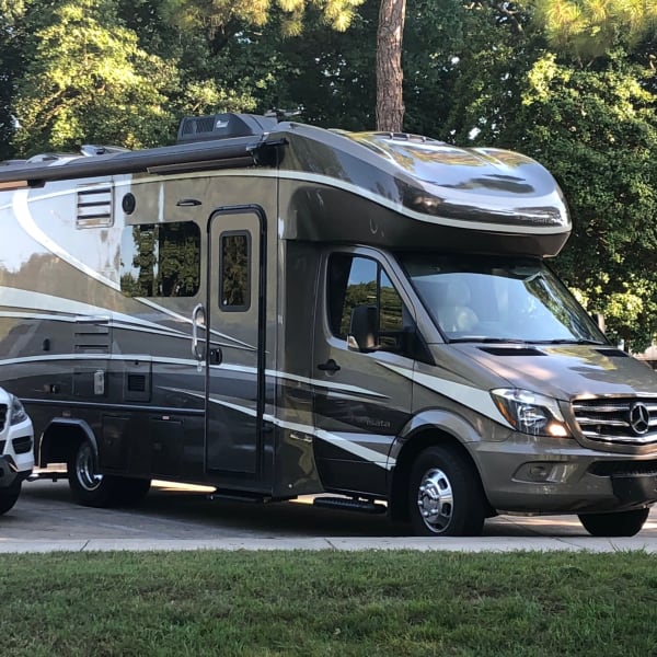 2018 Isata 3 Class C available for rent in Asheville, North Carolina