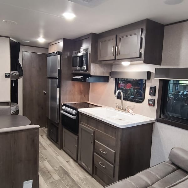 2021 Jayco Jay Flight Travel Trailer available for rent in Plainfield, Illinois