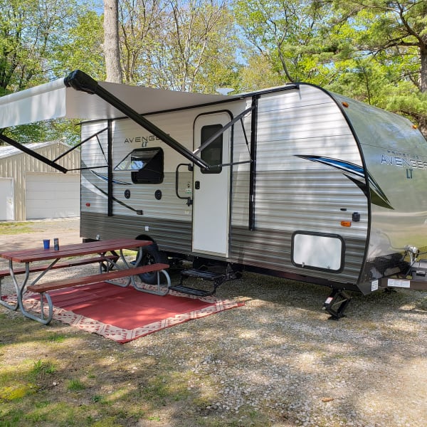 2021 Prime Time Avenger 16FQ Travel Trailer available for rent in Newaygo, Michigan