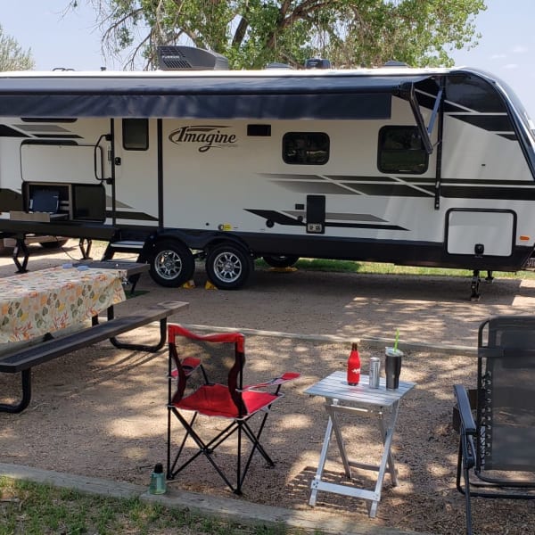 2022 Grand Design 2400BH Travel Trailer available for rent in Bernalillo, New Mexico