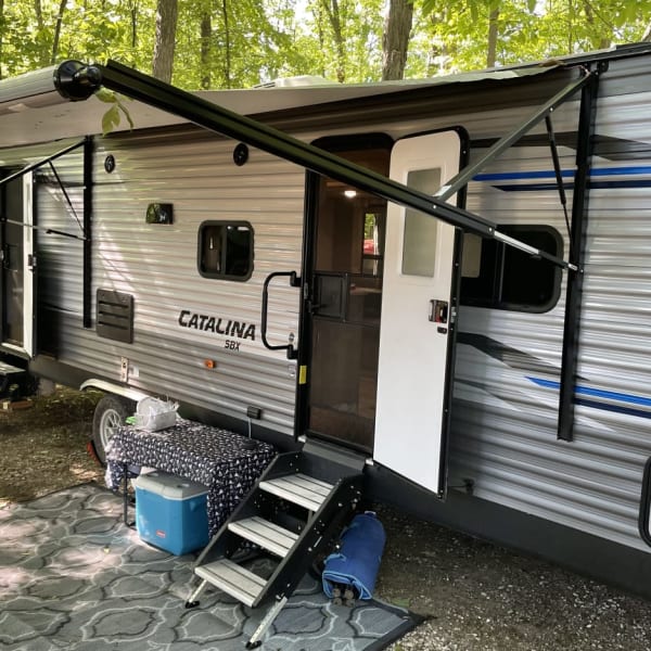 2020 Coachmen Catalina Travel Trailer available for rent in Woodhaven, Michigan