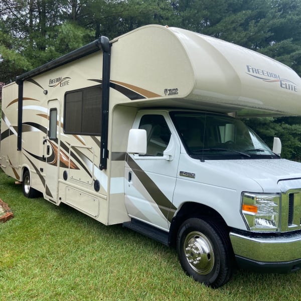 2017 Thor Motor Coach Freedom Elite Class C available for rent in Las Vegas, Nevada