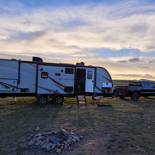 2020 Heartland RVs Wilderness Travel Trailer available for rent in kemmerer, Wyoming