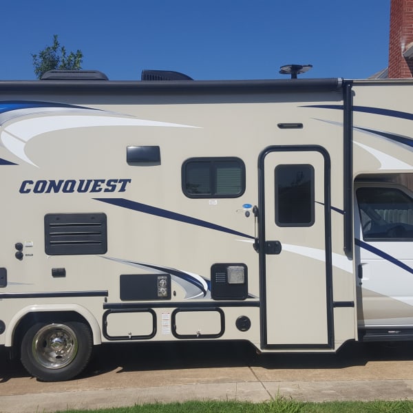 2018 Gulf Stream Conquest Class C available for rent in Garland, Texas