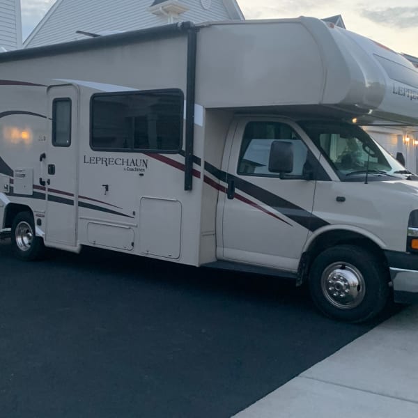 2020 Forest River Coachmen Leprechaun Class C available for rent in Litchfield Park, Arizona