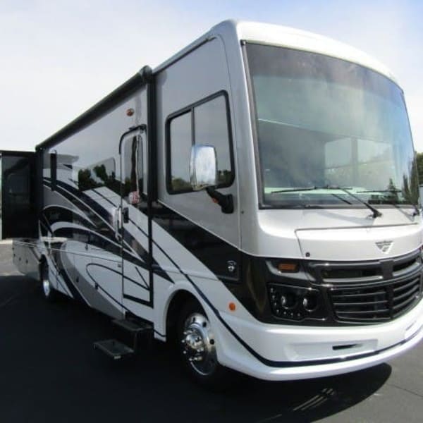 2022 Fleetwood Bounder Class A available for rent in Las Vegas, Nevada