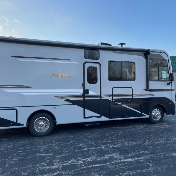 2022 Forest River Coachmen Pursuit Class A available for rent in channahon, Illinois