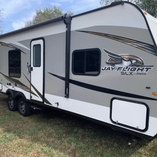 2020 Jayco Jay Flight Travel Trailer available for rent in Haslet, Texas