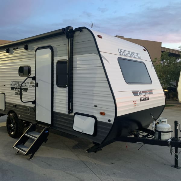 2022 K-Z Manufacturing Sportsman Classic Travel Trailer available for rent in Henderson, Nevada