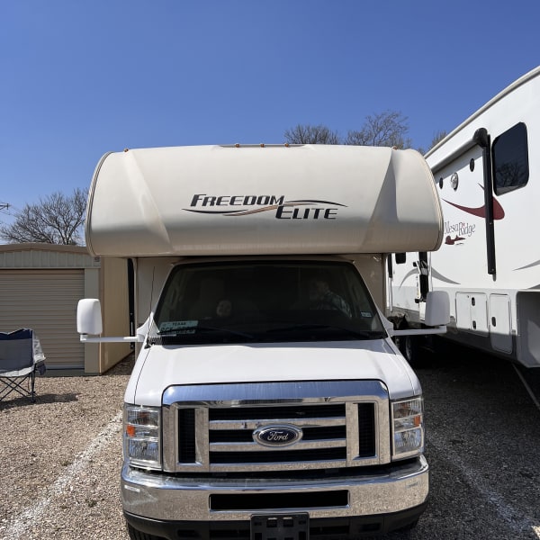 2017 Thor Freedom Elite Class C available for rent in Denton, Texas