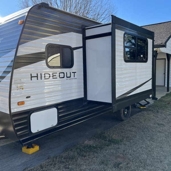 2021 Keystone RV Hideout LHS 176 Travel Trailer available for rent in Buford, Georgia
