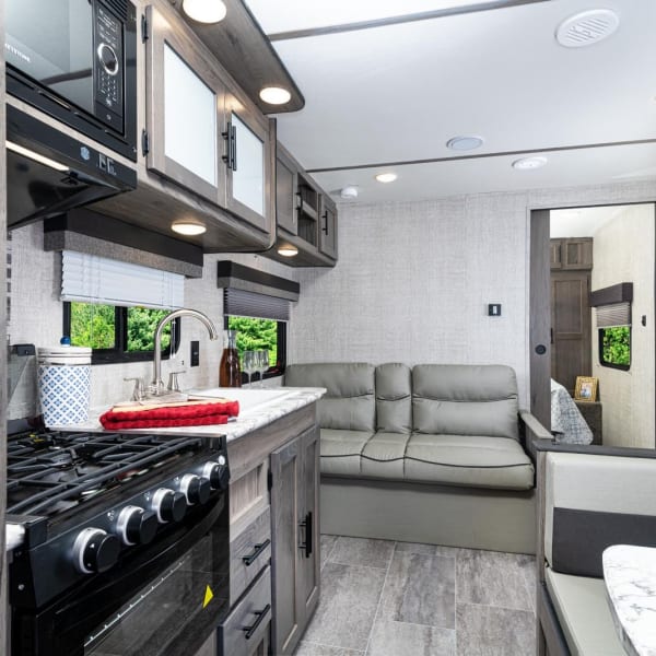 2022 Gulfstream 26BHG Travel Trailer available for rent in Orangeville, Ontario