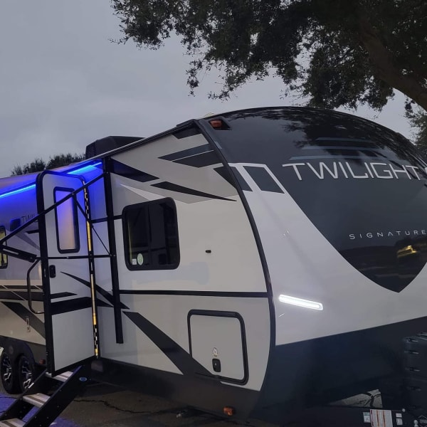 2022 Thor Motor Coach 2600 Travel Trailer available for rent in Riverview, Florida