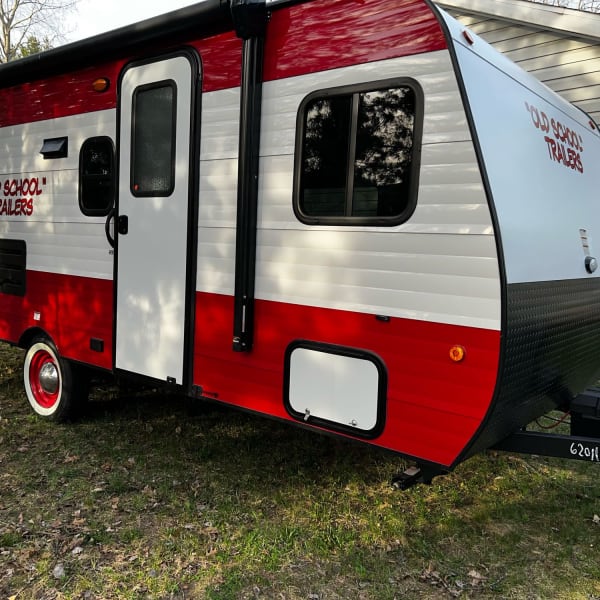 2022 Old School Trailers 821 Travel Trailer available for rent in Pellston, Michigan