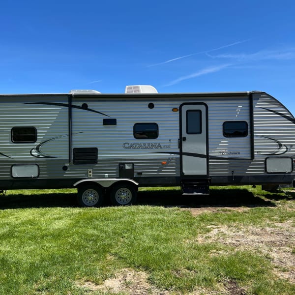2016 Forest River Coachmen Catalina SBX Travel Trailer available for rent in Paradise, Utah