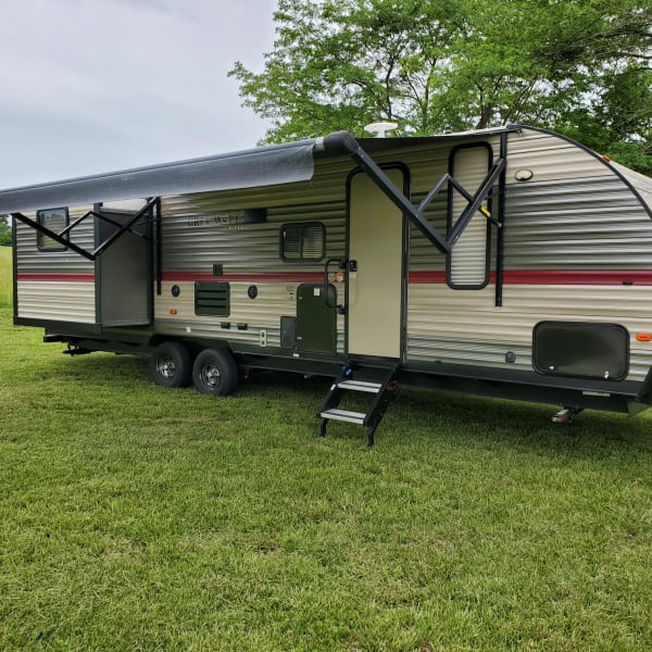 2019 Forest River Cherokee Grey Wolf Travel Trailer available for rent in Versailles, Missouri