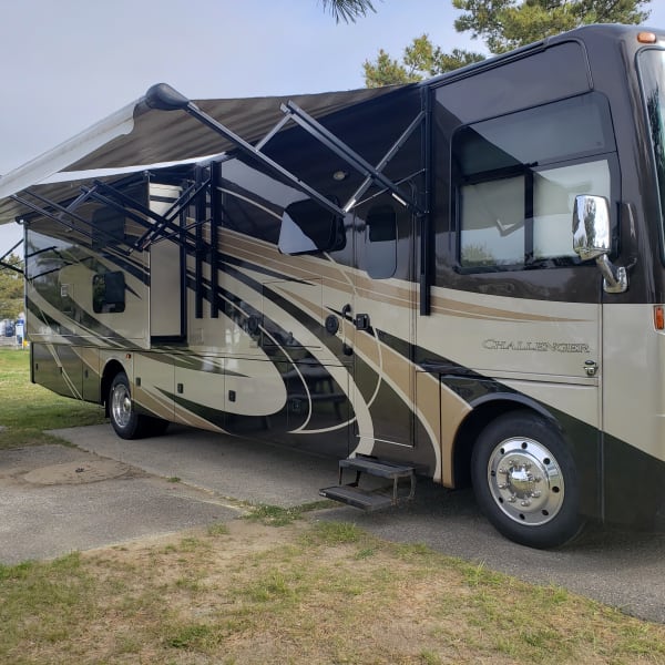 2016 Thor Challenger Class A available for rent in Southborough, Massachusetts