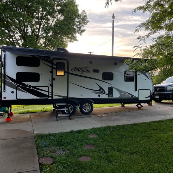 2018 Grand Design Imagine Travel Trailer available for rent in Spring Valley, Ohio