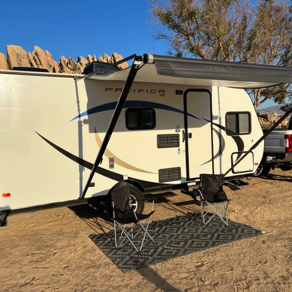 2020 Pacific Coachworks Pacifica XL Travel Trailer available for rent in Apple Valley, California