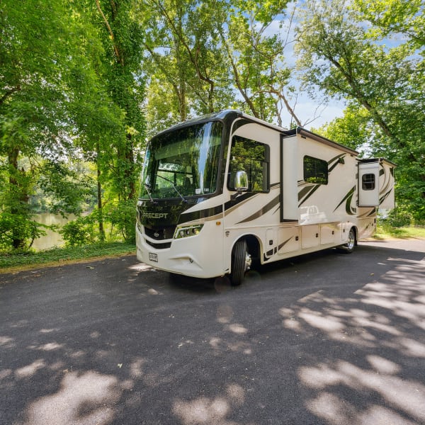 2021 Jayco Precept Class A available for rent in Phoenixville, Pennsylvania