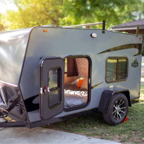 2022 Superior Lite Camper Deluxe Travel Trailer available for rent in Fargo, North Dakota