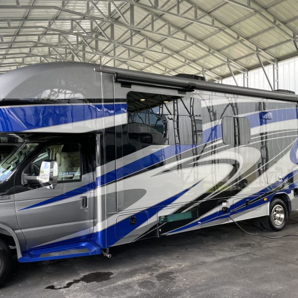 2020 Jayco Greyhawk Class C available for rent in Lowell, Arkansas