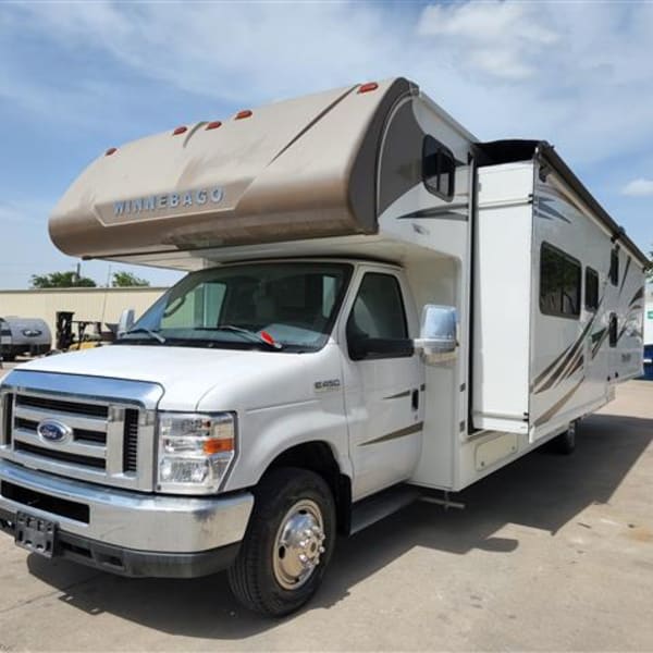 2018 Winnebago Minnie Winnie Class C available for rent in Lockport, Manitoba