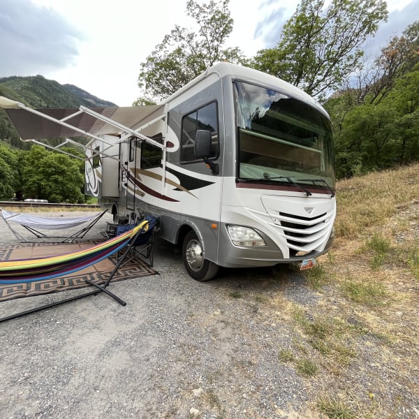 2013 Fleetwood Storm 32BH Class A available for rent in Eagle Mountain, Utah