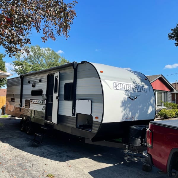 2022 K-Z Manufacturing Sportsman Classic Travel Trailer available for rent in Welland, Ontario