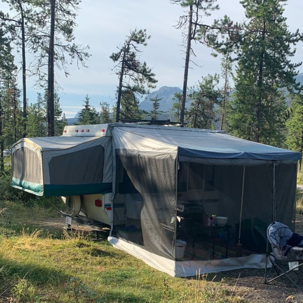 1996 Starcraft Starflyer Popup available for rent in Calmar, Alberta