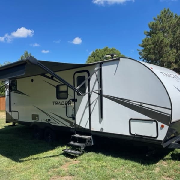 2021 Forest River Tracer Travel Trailer available for rent in Leavenworth, Kansas
