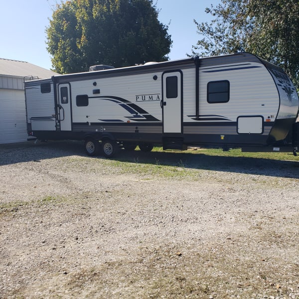 2021 Forest River Palomino Puma Travel Trailer available for rent in Utica, Kentucky