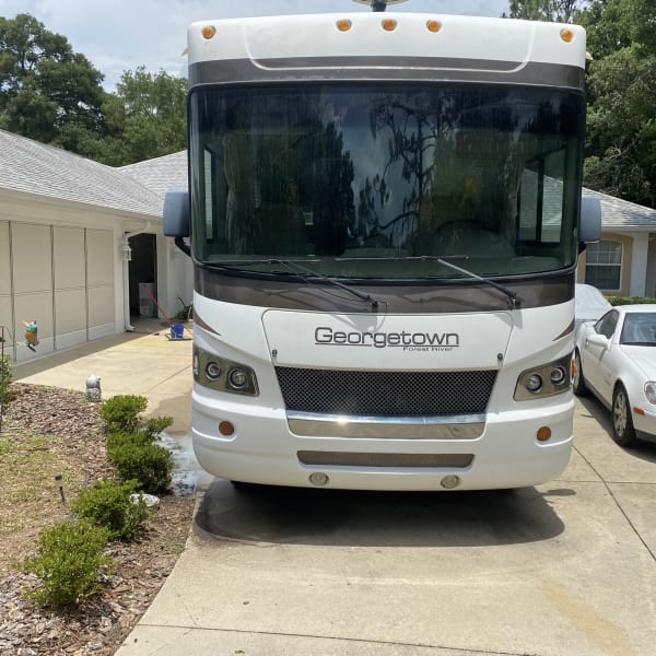 2010 Georgetown Georgetown Motorhome Class A available for rent in Dunnellon, Florida