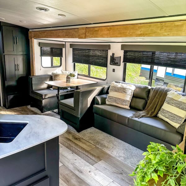 2022 Keystone Springdale Travel Trailer available for rent in Ocala, Florida
