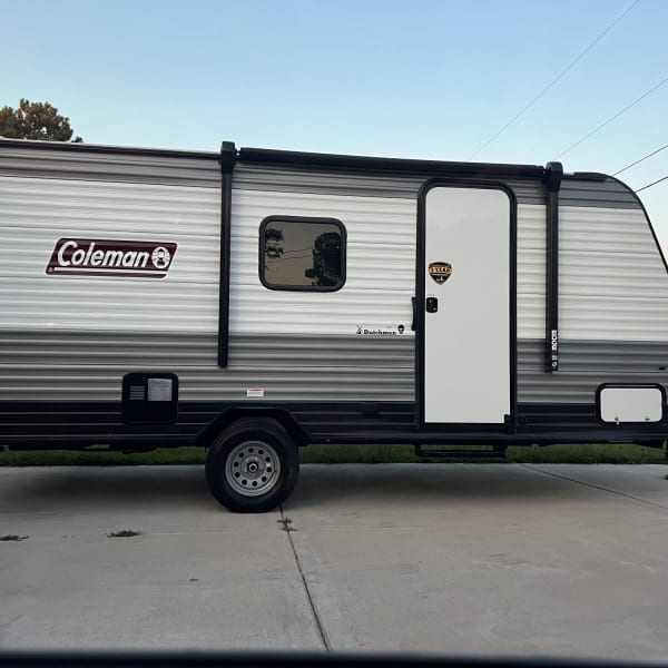 2022 Dutchmen 17B Travel Trailer available for rent in Rocky Point, North Carolina