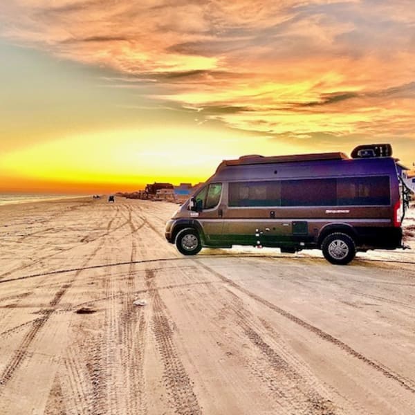 2022 Thor Motor Coach Sequence 20J Class B available for rent in Gurnee, Illinois