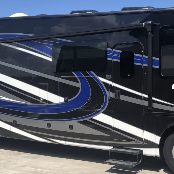 2020 Thor Outlaw Class A available for rent in Wylie, Texas