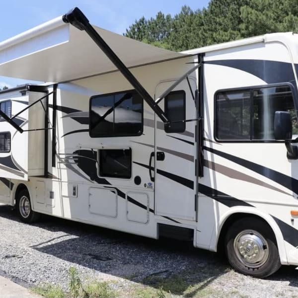 2018 FR3 FR3 Motorhome Class A available for rent in Guntersville, Alabama