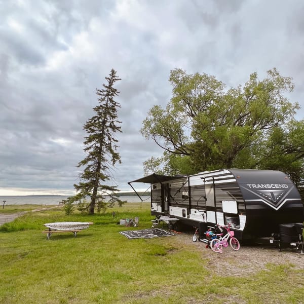 2022 Grand Design Transcend Xplor Travel Trailer available for rent in Gaylord, Michigan