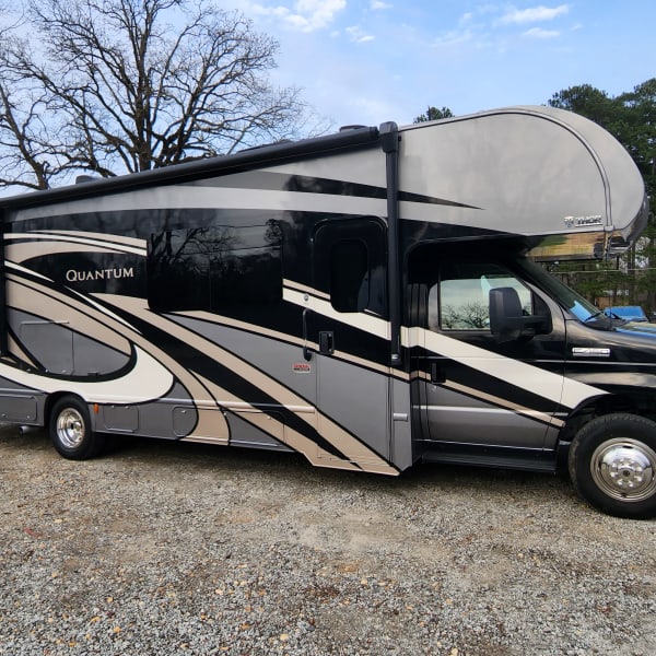2019 Thor Motor Coach Quantum Class C available for rent in Newnan, Georgia