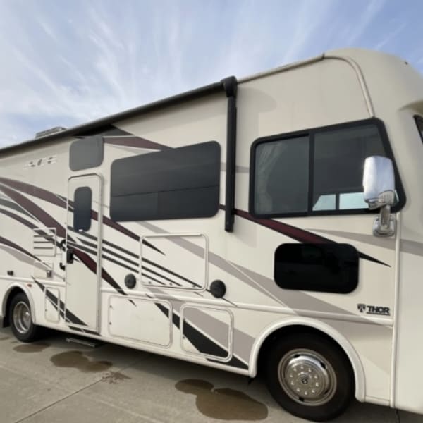 2018 Thor A.C.E. Class A available for rent in Edwards, Illinois