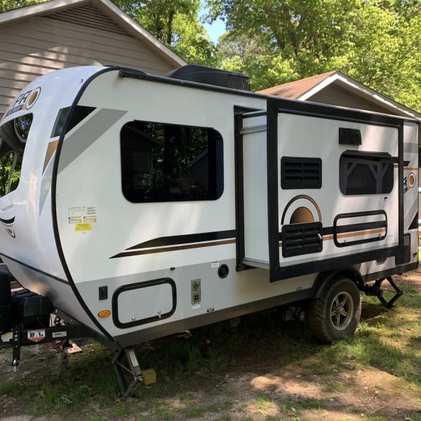 2020 Forest River Rockwood Geo Pro Travel Trailer available for rent in Apex, North Carolina