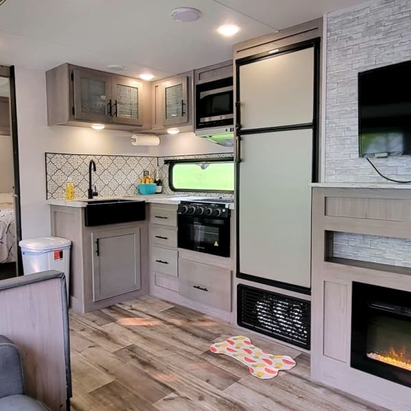 2022 Dutchmen Coleman Light Travel Trailer available for rent in Gaylord, Michigan