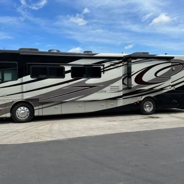 2011 Phaeton Phaeton Motorhome Class A available for rent in Bessemer, Alabama