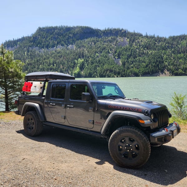 2022 Jeep Mojave Class B available for rent in Seattle, Washington