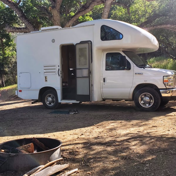 2010 Four Winds Majestic Class C available for rent in Berkeley, California