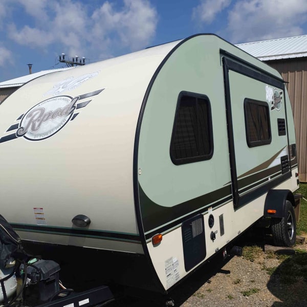 2015 R-Pod R-Pod Trailer Travel Trailer available for rent in Marion, Virginia