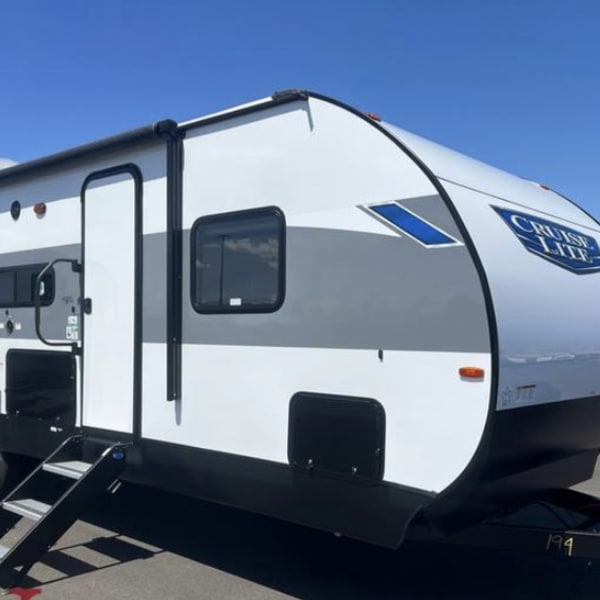 2023 Forest River Salem Cruise Lite Travel Trailer available for rent in Quincy, Washington